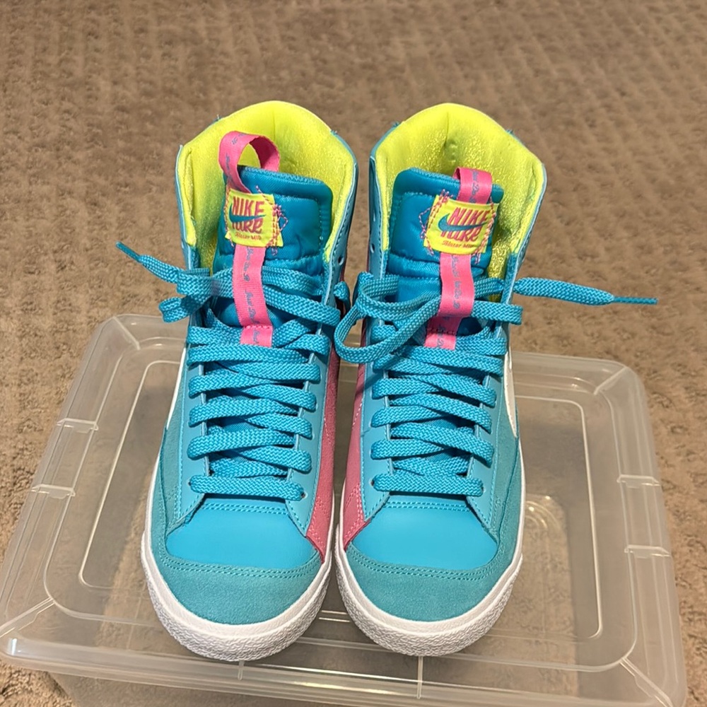 Nike Blue and Pink High-Top Sneakers